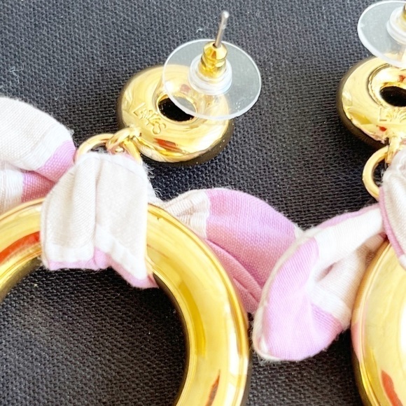 BNWT Lele Sadoughi Lavender Stripe Scarf Bow Earrings - Picture 4 of 8